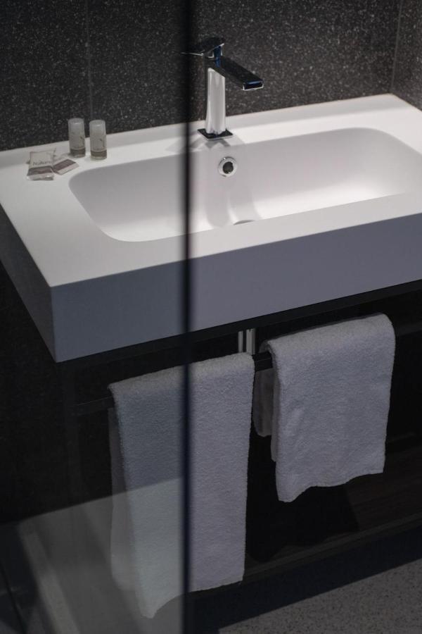 Hub Hotel Gubbio Bagian luar foto