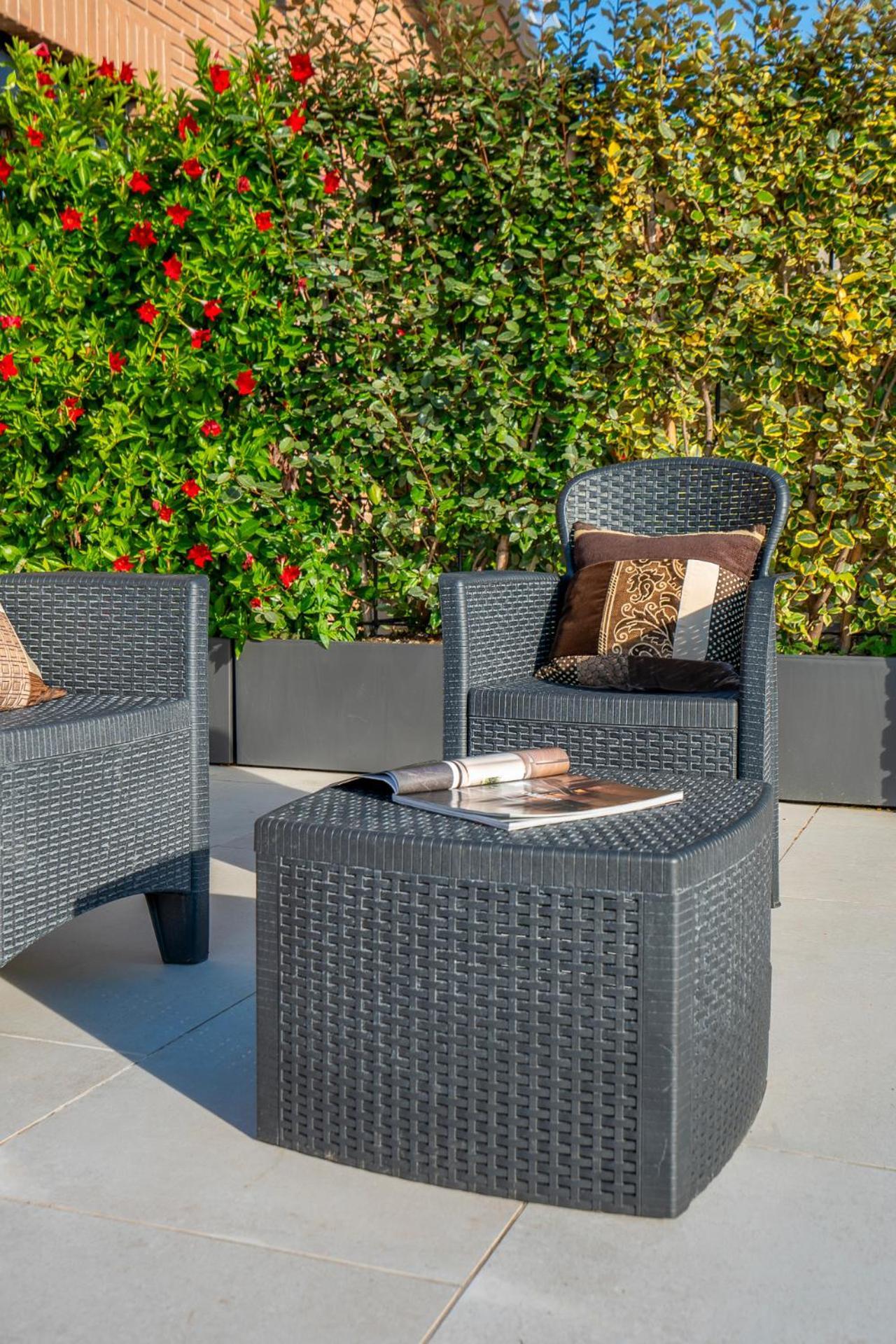 Hub Hotel Gubbio Bagian luar foto
