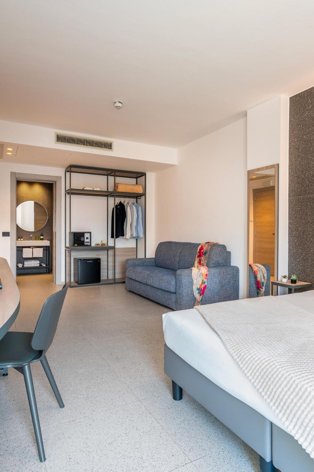Hub Hotel Gubbio Bagian luar foto